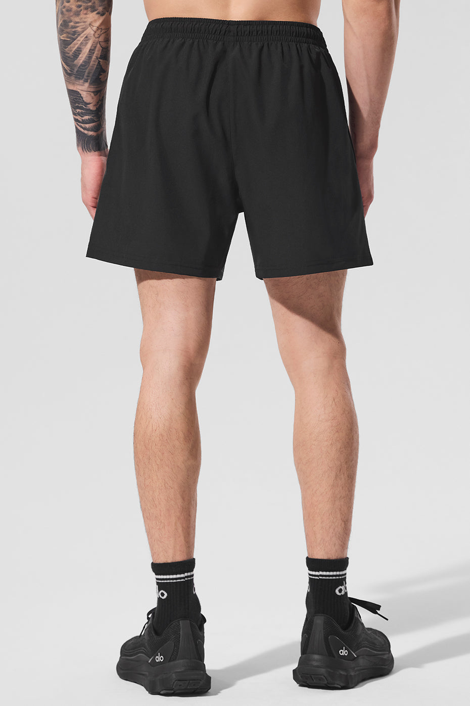 7" Circuit Shorts — Black
