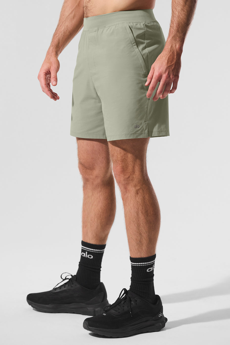 7" Repetition Shorts — Limestone