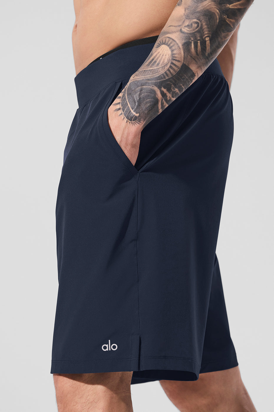 9" Repetition Shorts — Navy