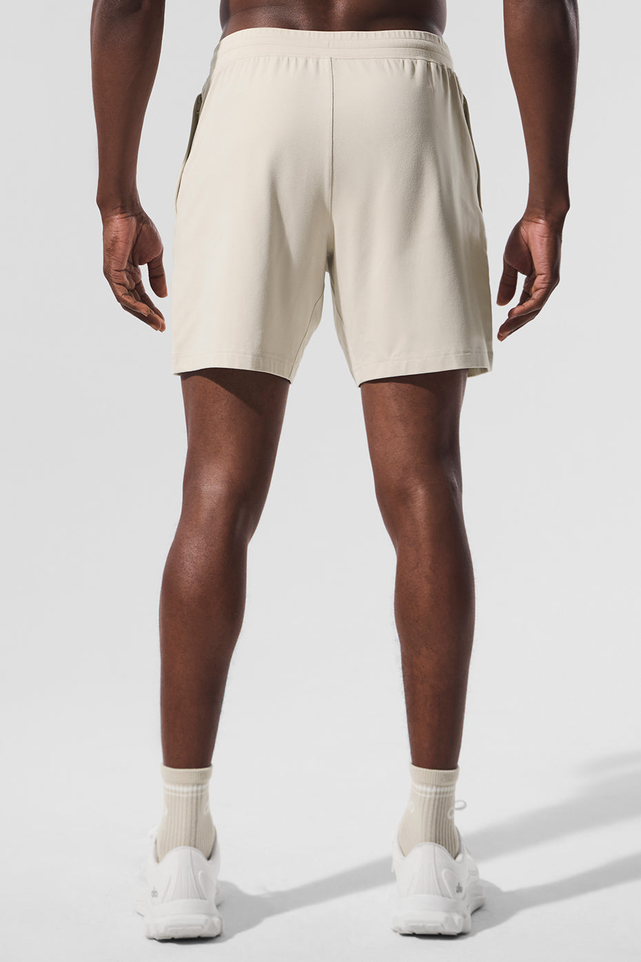 7" Conquer React Performance Shorts — Bone