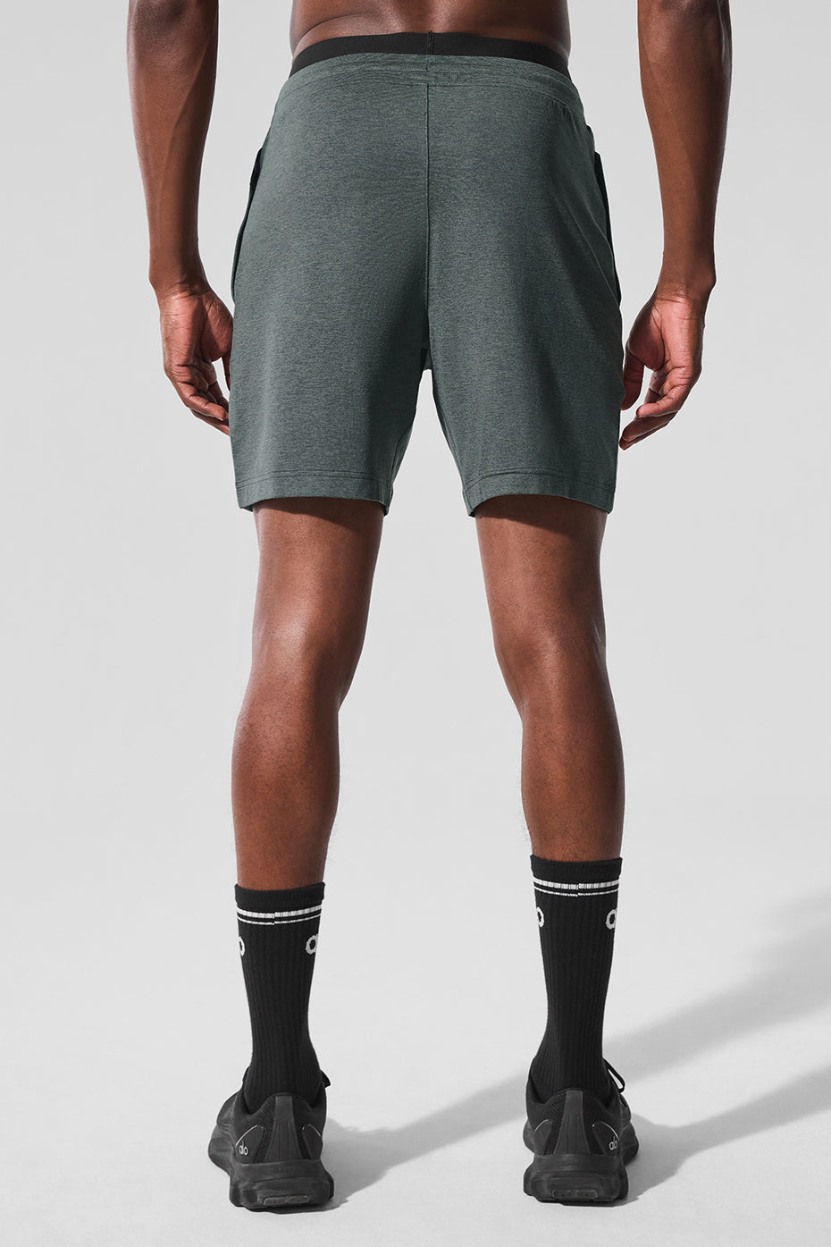 7" Conquer React Performance Shorts — Charcoal Green Heather