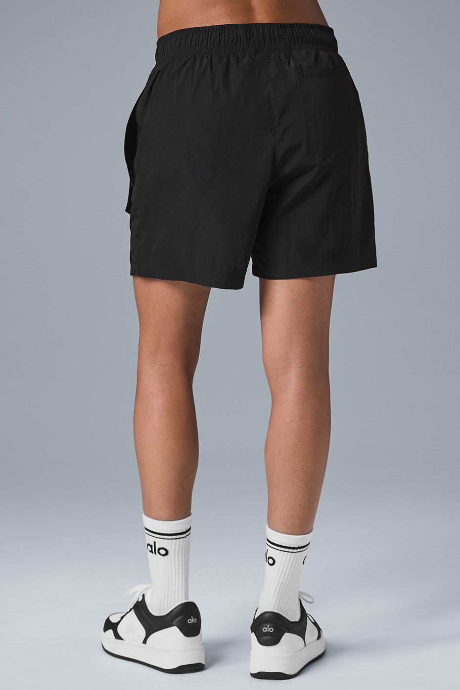 7" Crinkle Nylon Excursion Cargo Shorts — Black