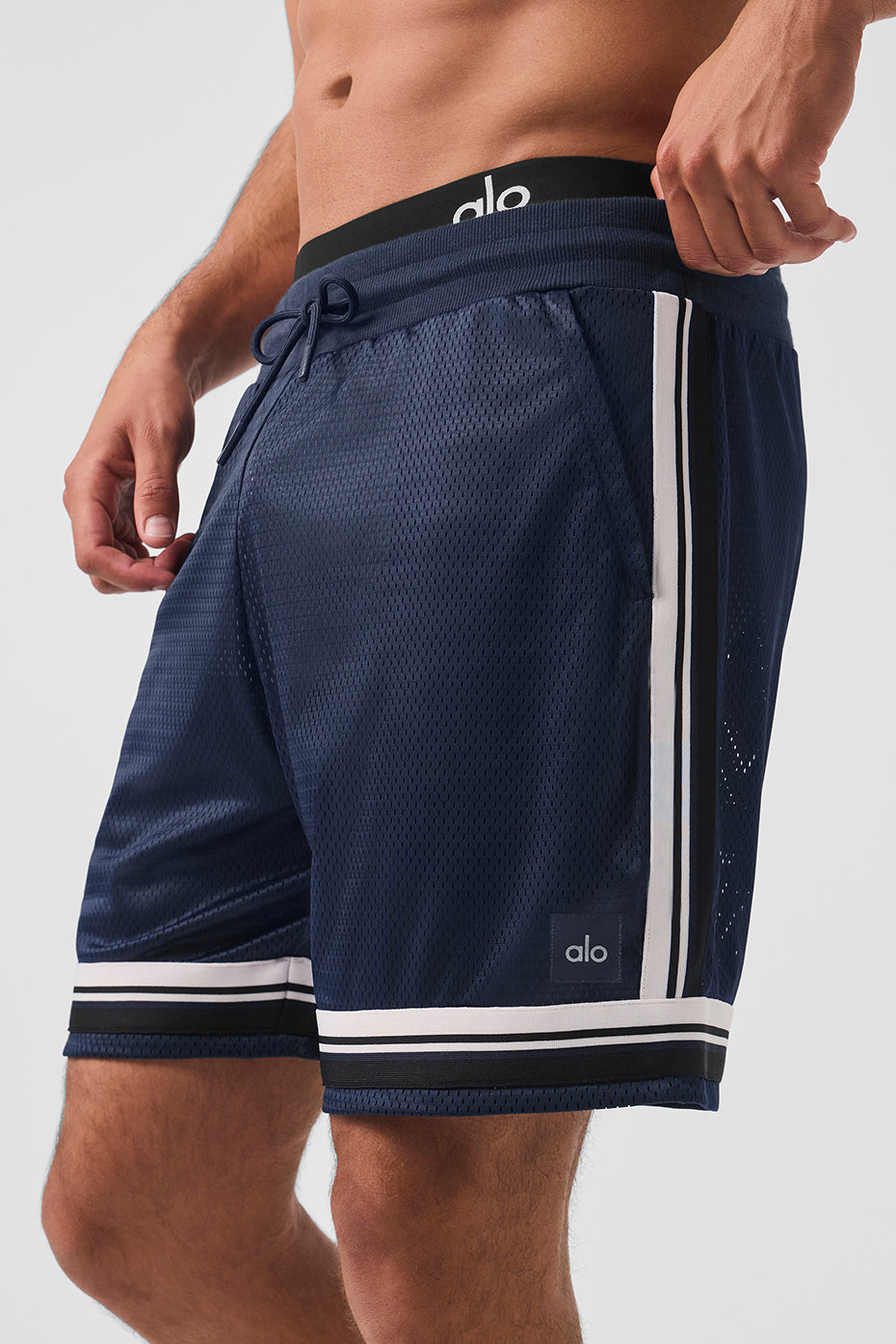 7" Key Mesh Basketball Shorts — Navy