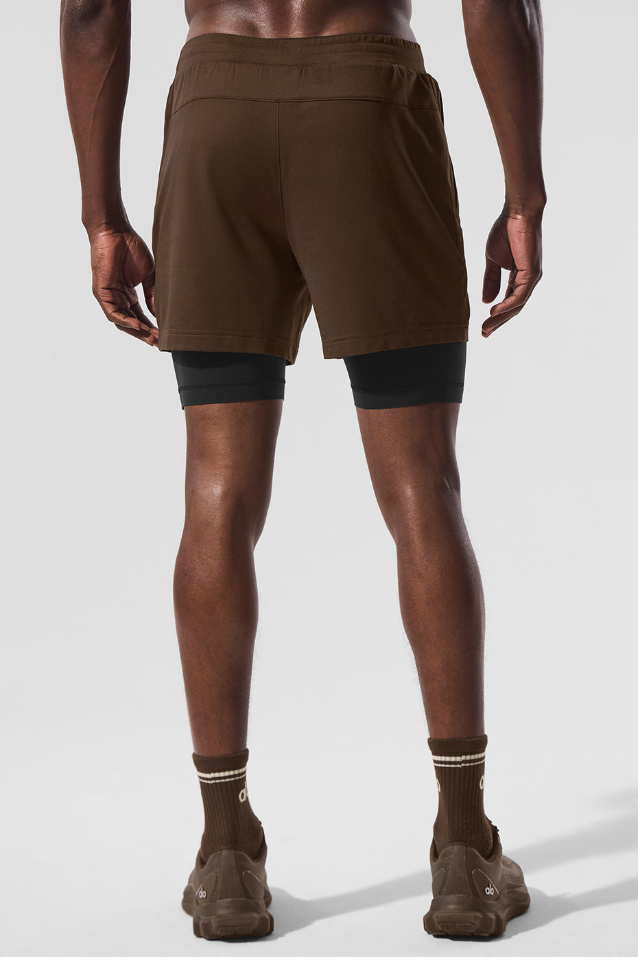 Conquer React 2 — In — 1 Performance Shorts — Espresso/Black