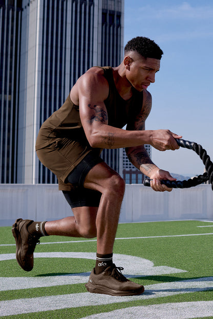 Conquer React 2 — In — 1 Performance Shorts — Espresso/Black