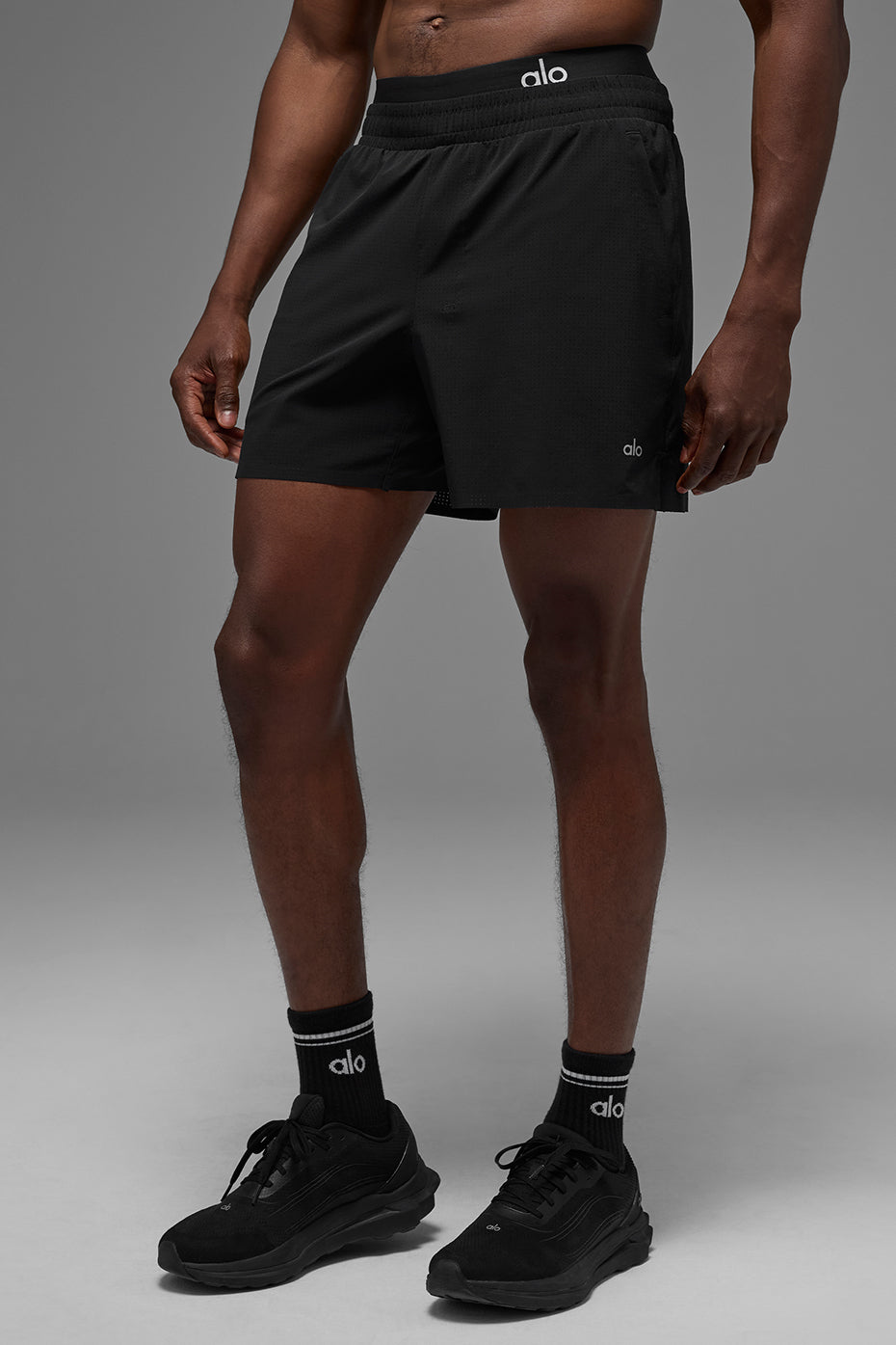 5" Traction Running Shorts — Black