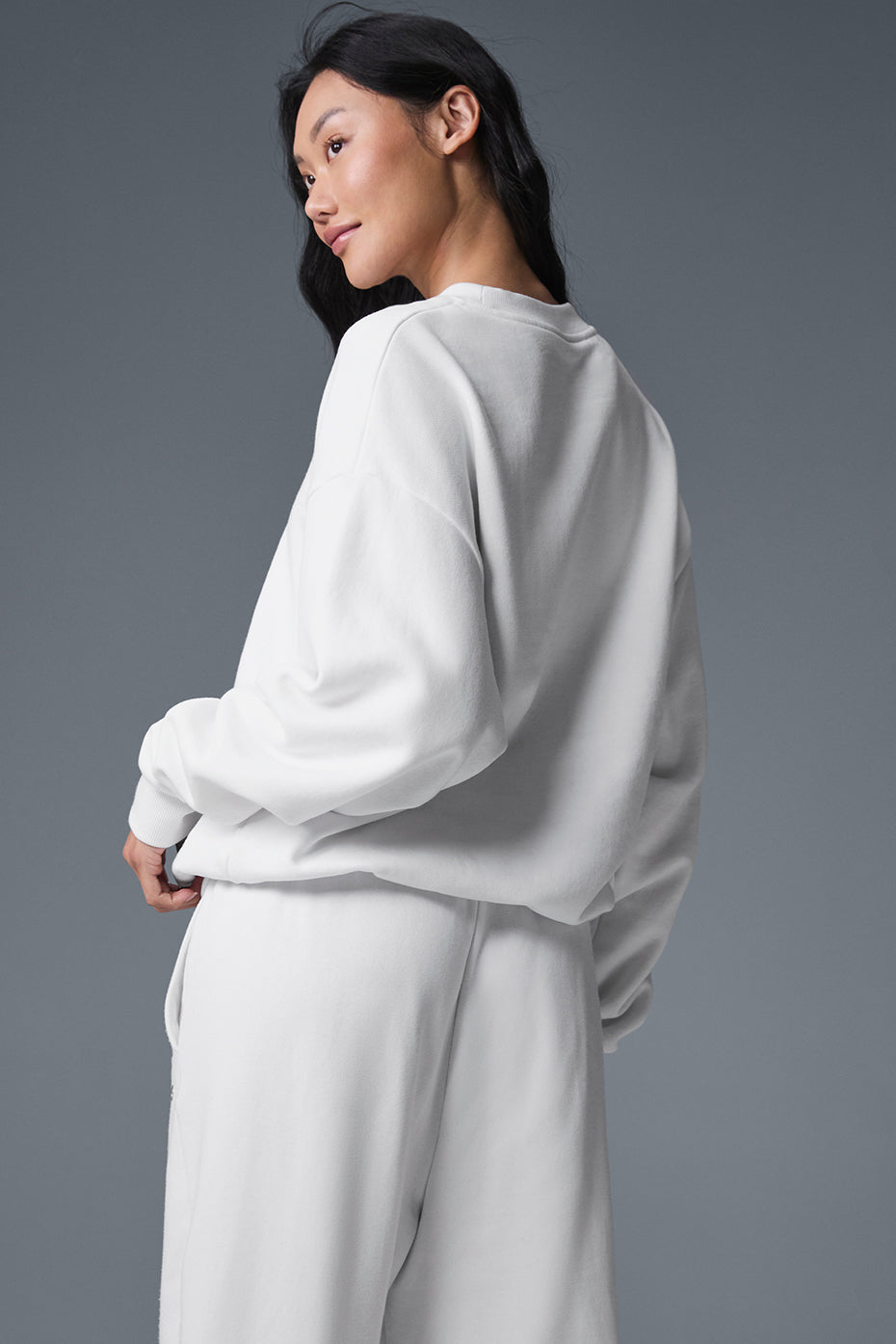 Accolade Crew Neck Crew Sweatshirt — White