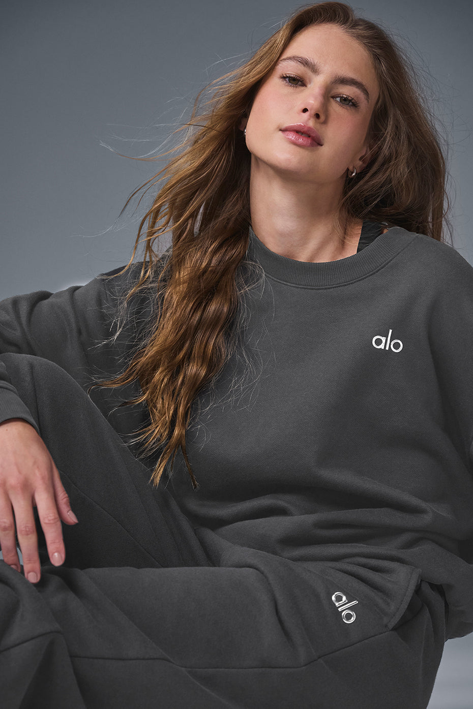 Accolade Crew Neck Crew Sweatshirt — Anthracite