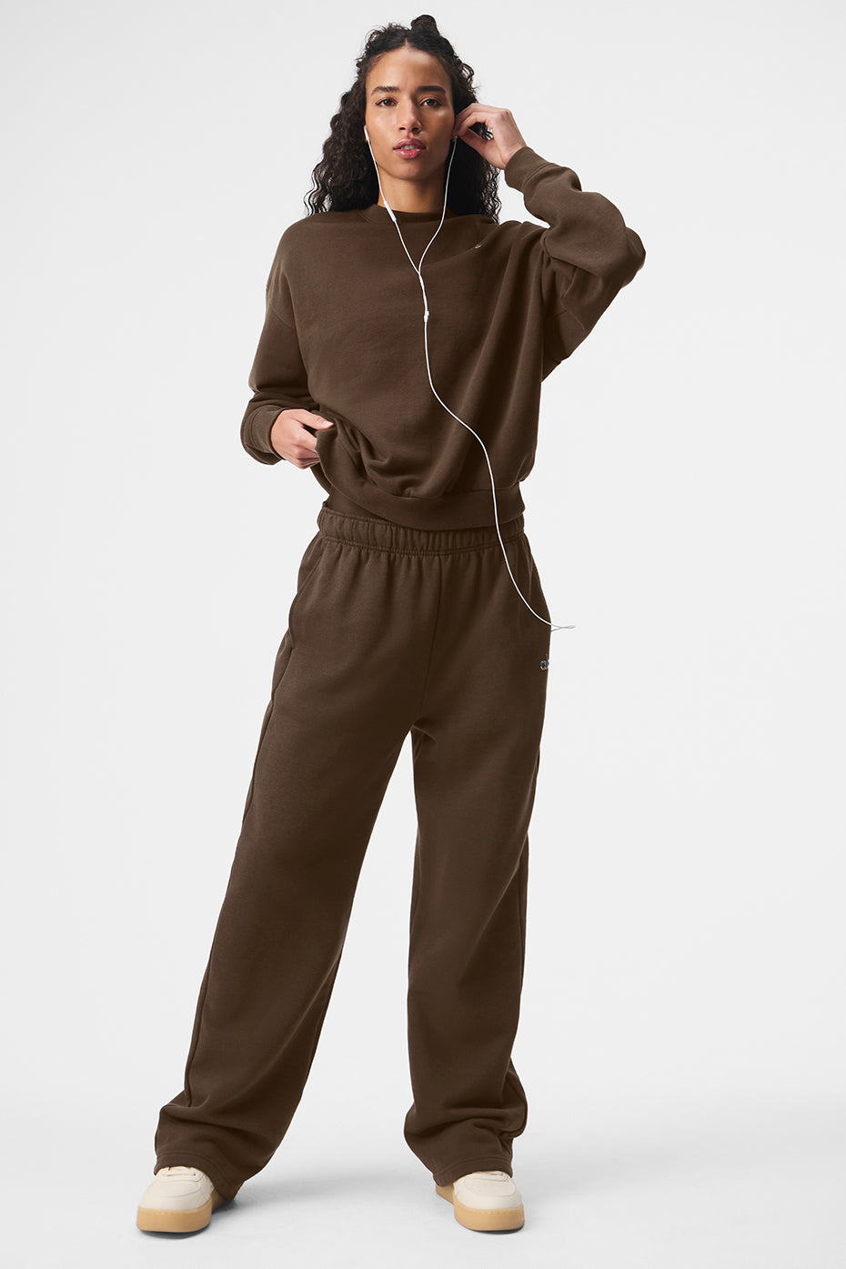 Accolade Crew Neck Crew Sweatshirt — Espresso