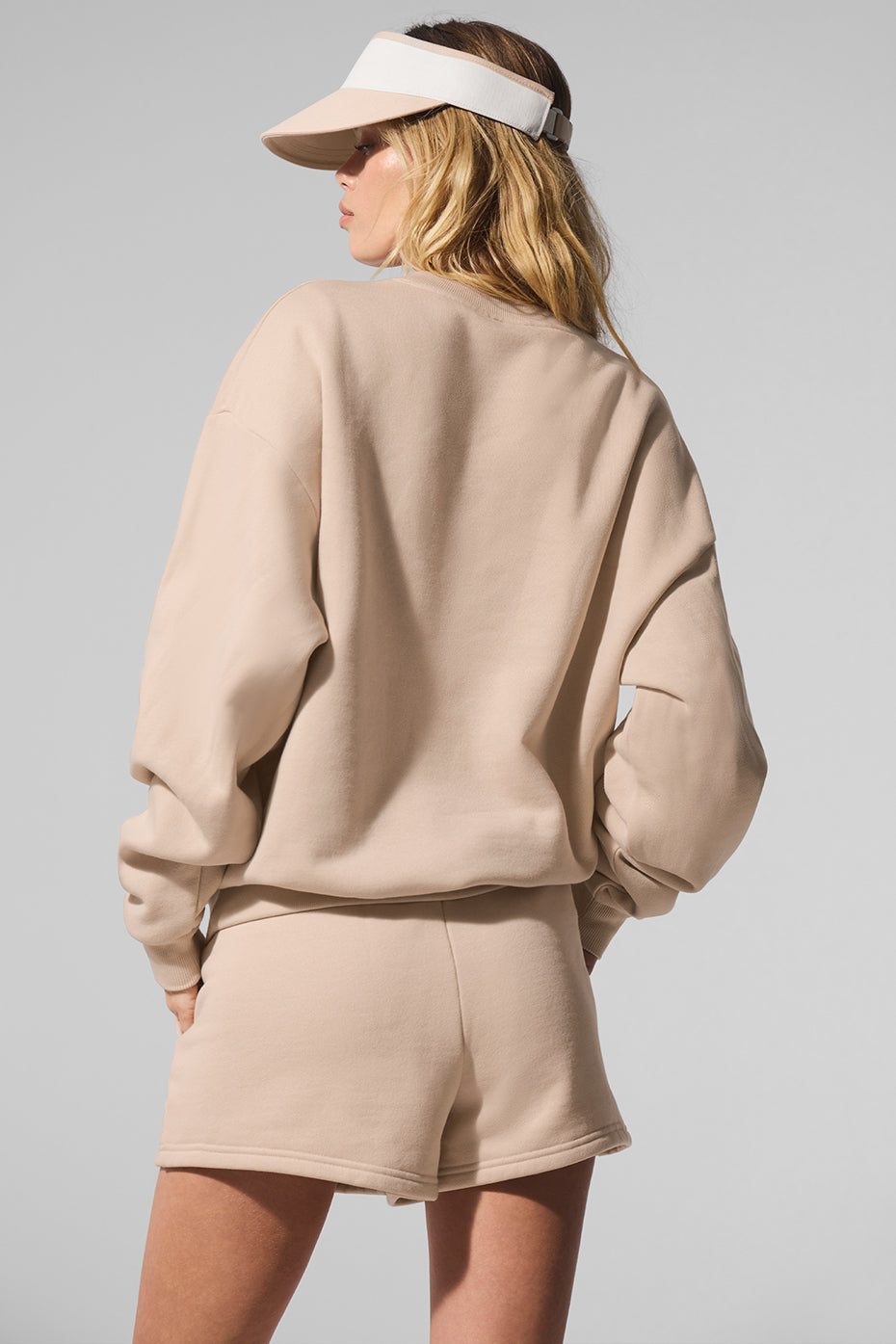Accolade Crew Neck Crew Sweatshirt — Macadamia