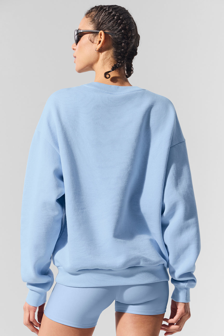 Accolade Crew Neck Crew Sweatshirt — Seashell Blue