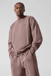 Accolade Crew Neck Crew Sweatshirt — Mushroom