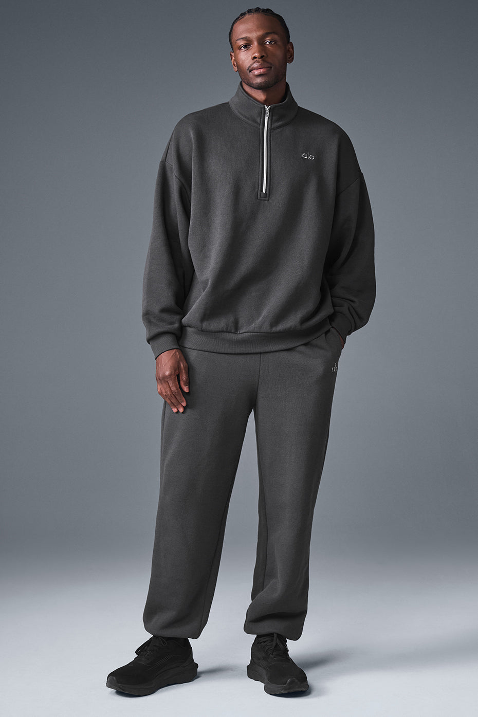 Accolade 1/4 Zip Crew Sweatshirt — Anthracite