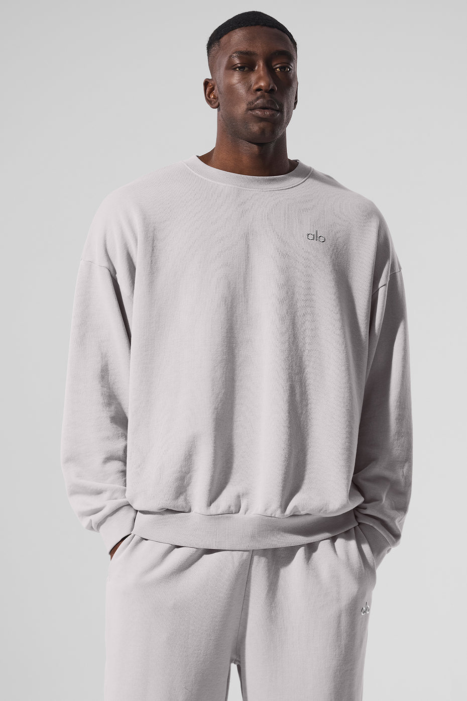 Washed Accolade Crew Neck Crew Sweatshirt — Grey Sky Wash