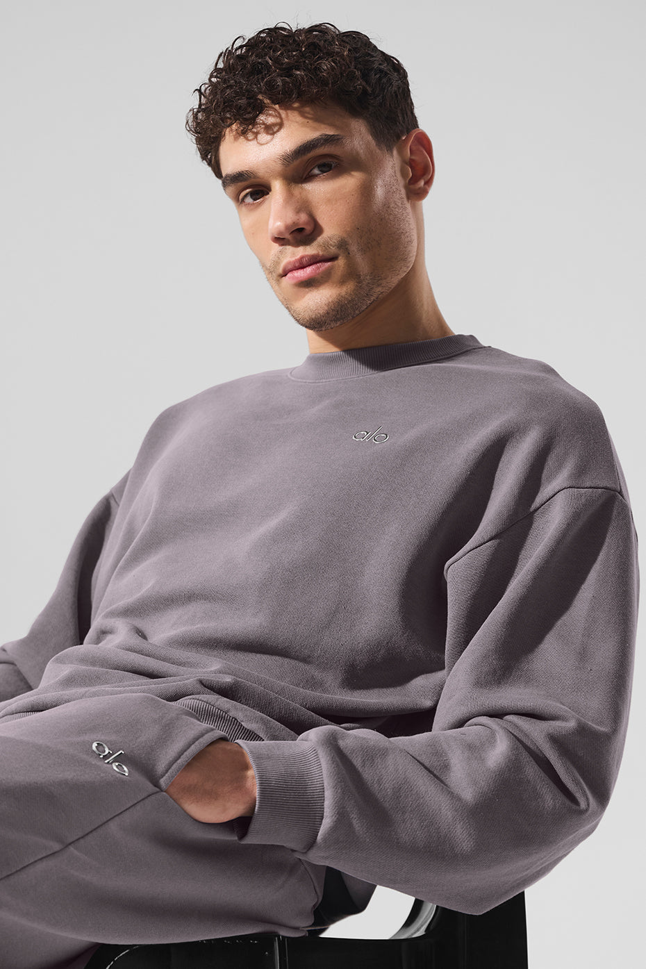 Washed Accolade Crew Neck Crew Sweatshirt — Cool Grey Wash