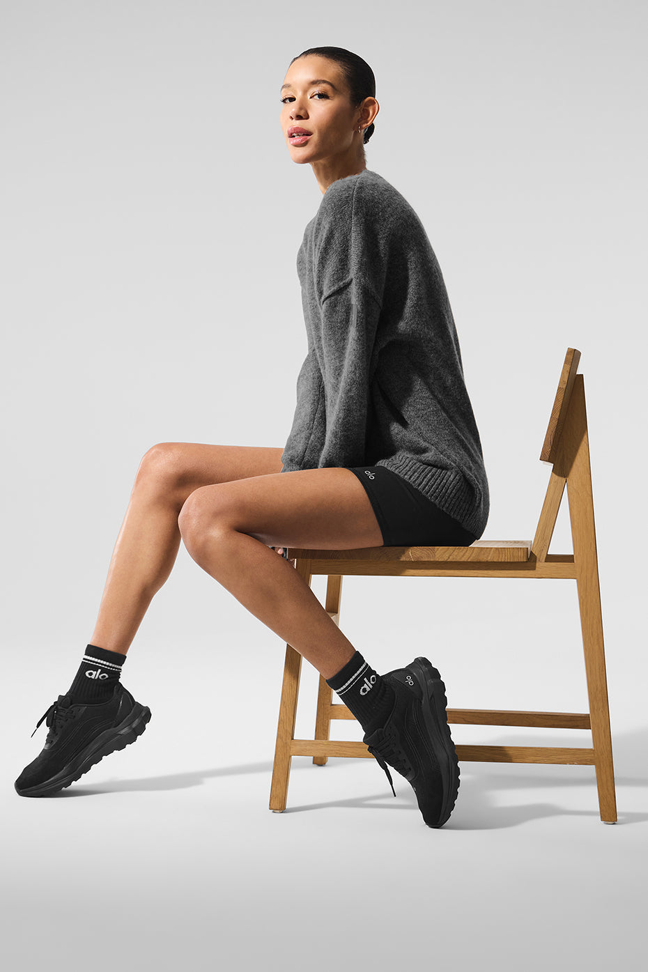 New Class Cashmere Crewneck Sweater — Platinum Grey