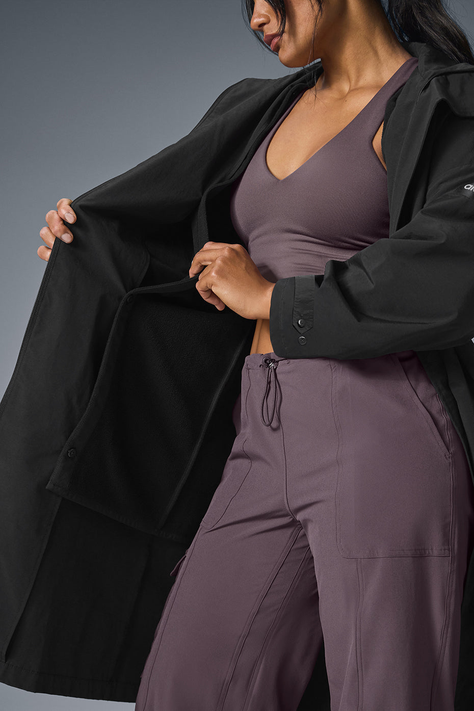 Crinkle On The Move Trench — Black
