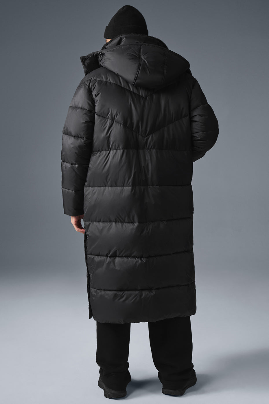 Gold Rush Puffer Trench — Black