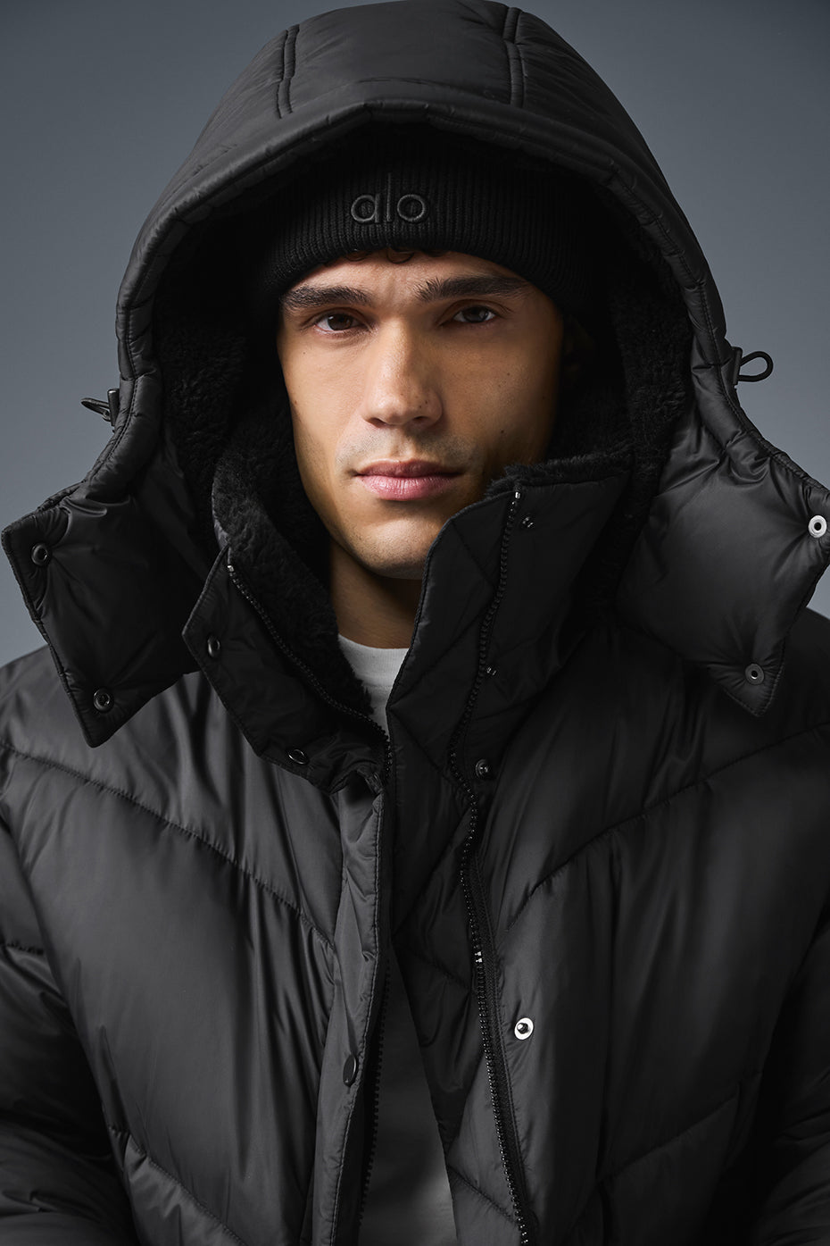 Gold Rush Puffer Trench — Black