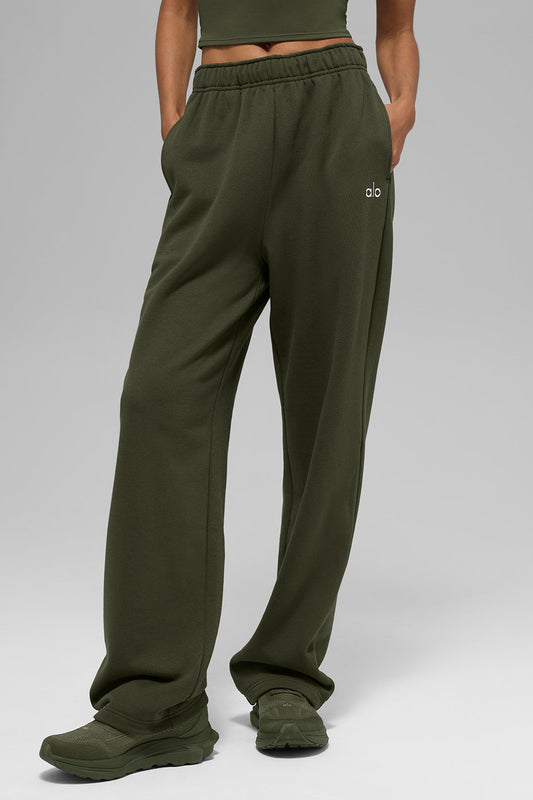 Accolade Straight Leg Joggers — Green Olive