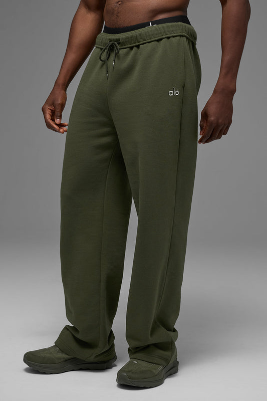 Accolade Straight Leg Joggers — Green Olive