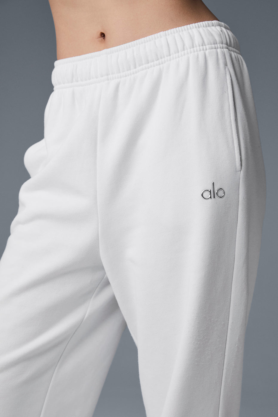 Accolade Joggers — White