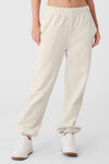 Accolade Joggers — Bone