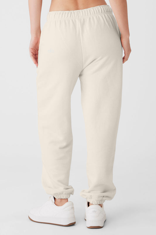 Accolade Joggers — Bone