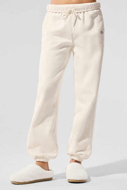 Accolade Joggers — Ivory
