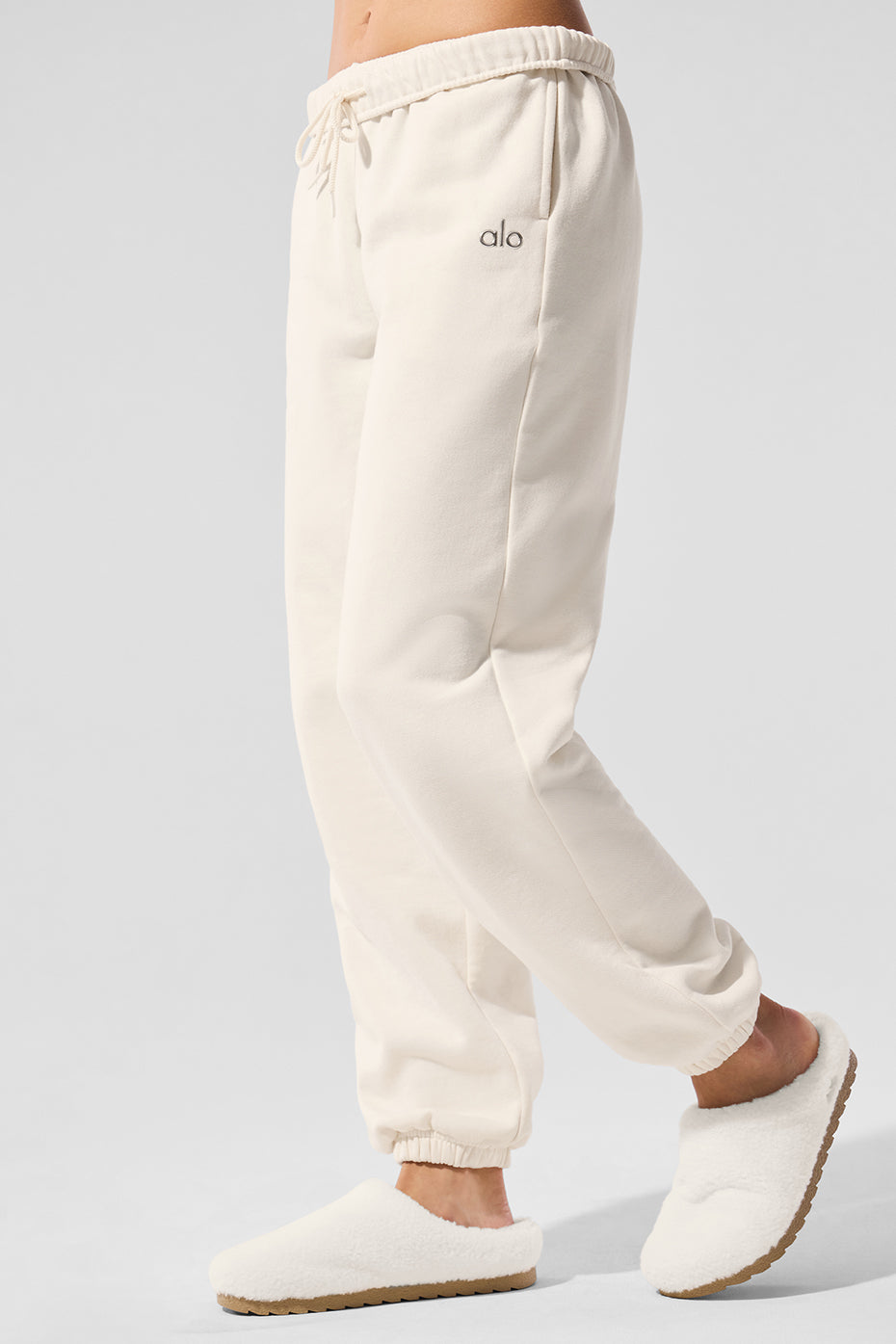Accolade Joggers — Ivory