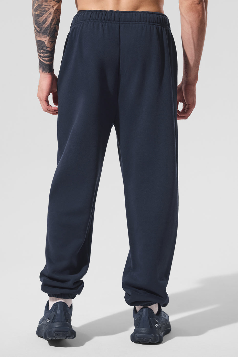 Accolade Joggers — Navy