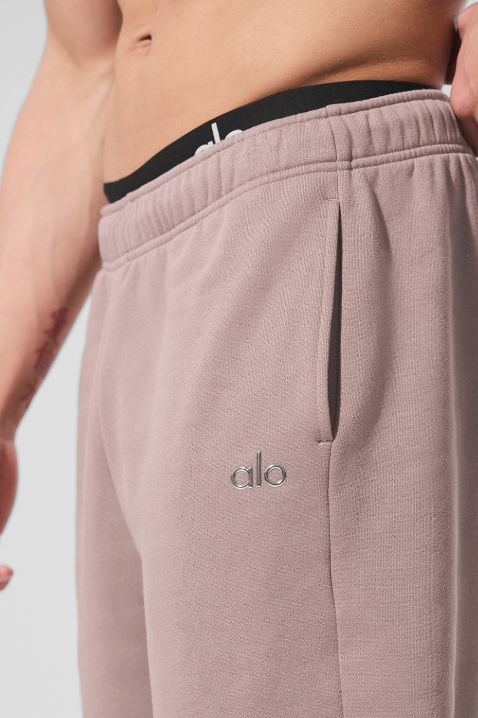 Accolade Joggers — Taupe