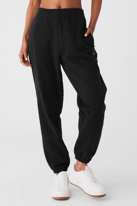 Cuffed Renown Heavy Weight Joggers — Black