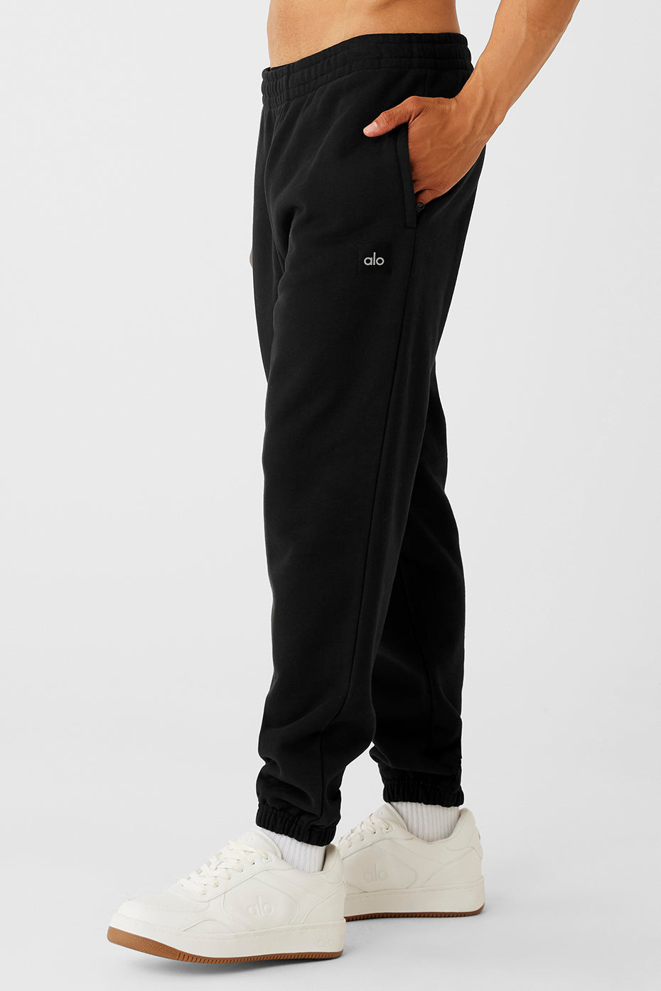Cuffed Renown Heavy Weight Joggers — Black