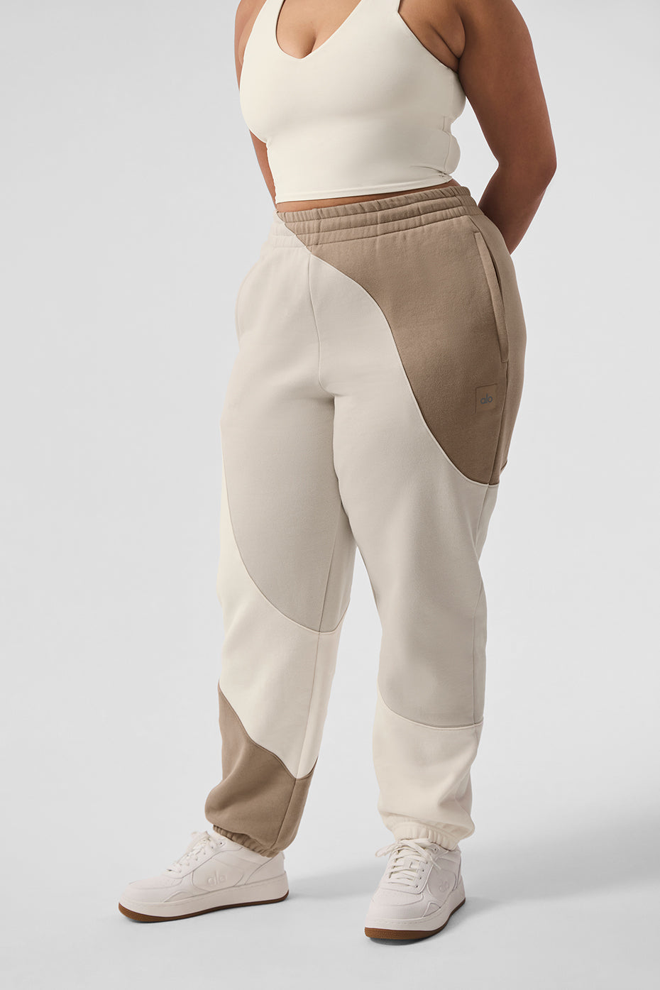 Make Waves Joggers — Ivory/Bone/Gravel