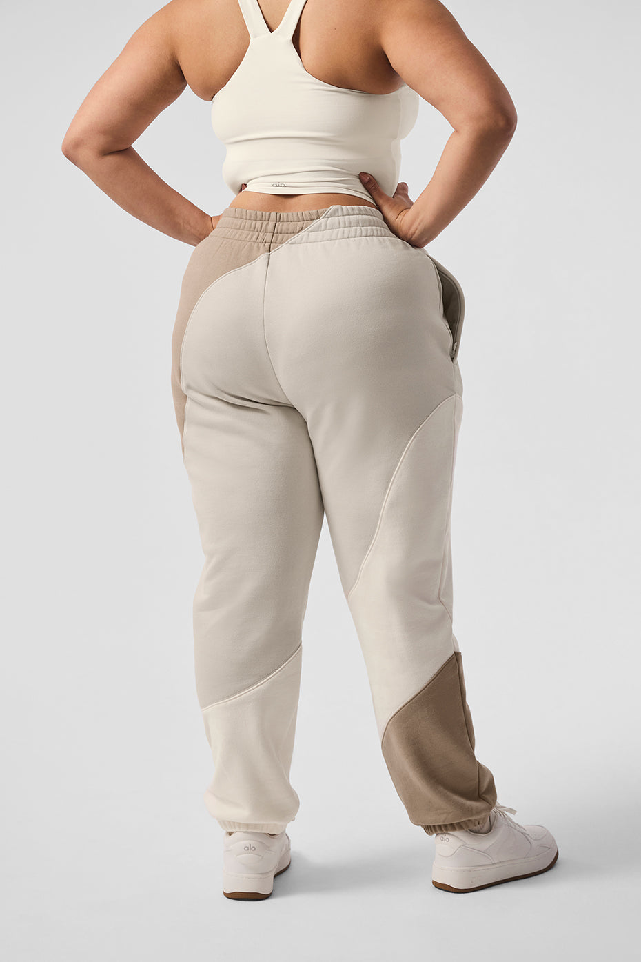 Make Waves Joggers — Ivory/Bone/Gravel