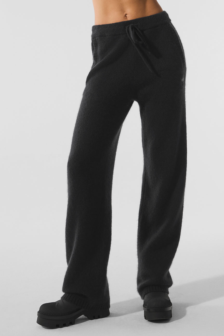 New Class Cashmere Joggers — Black