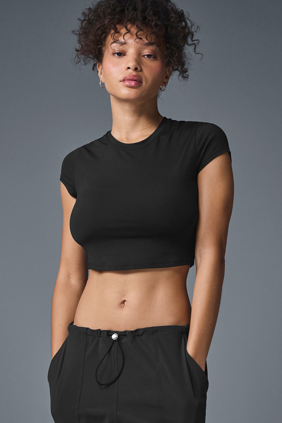 Alosoft Crop Finesse Shorts‑Sleeve — Black