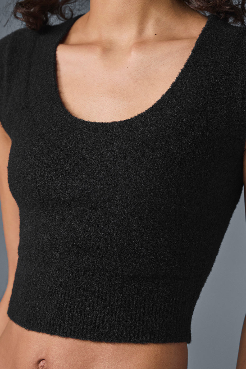 Snuggle Up Sweater Shorts‑Sleeve — Black