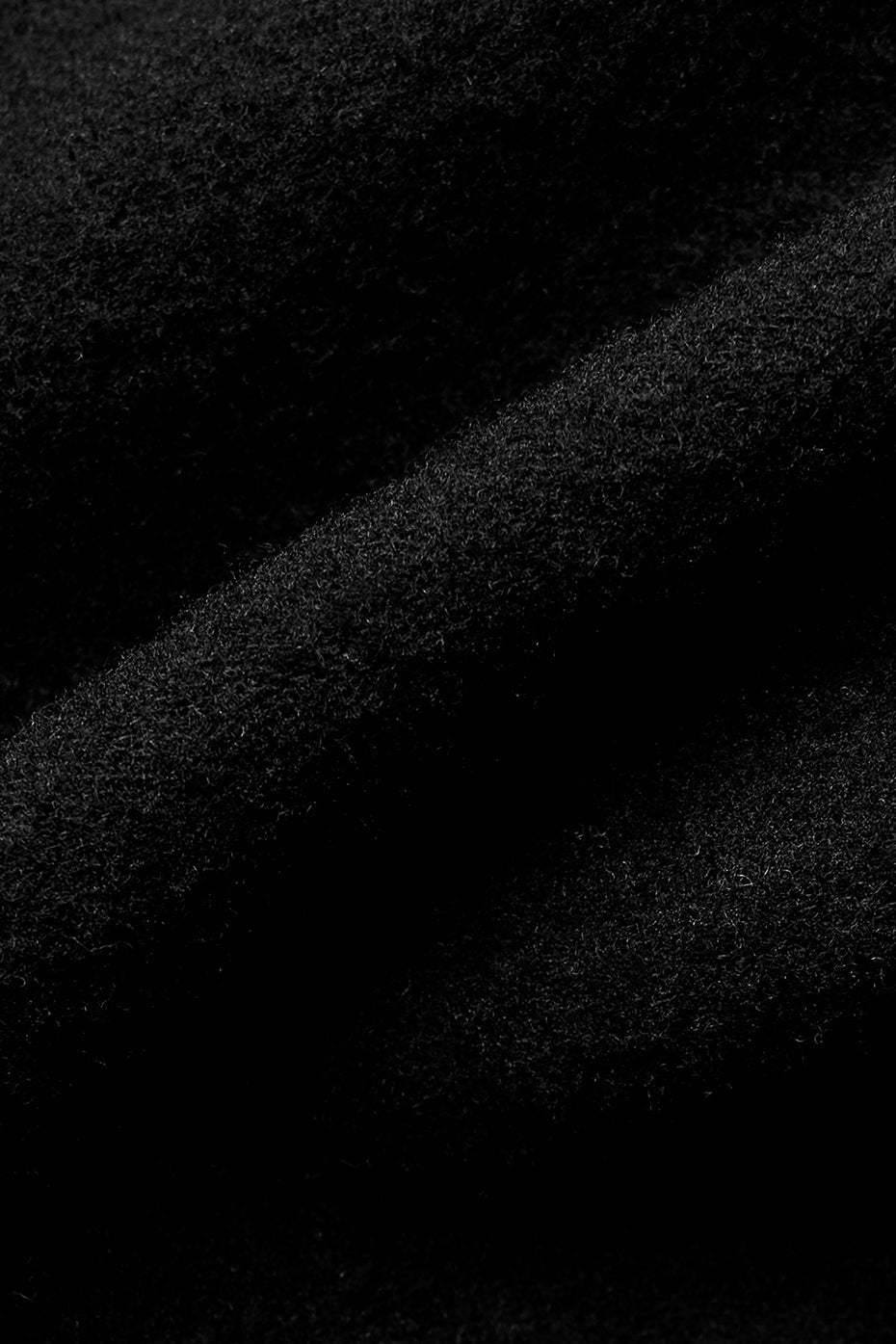 Seamless Winter Warm Plush Cropped Shorts‑Sleeve — Black