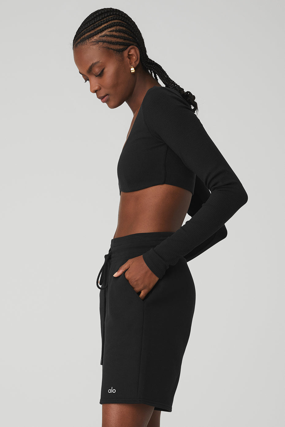 Ribbed Defined Long‑Sleeve Sports Bra — Black