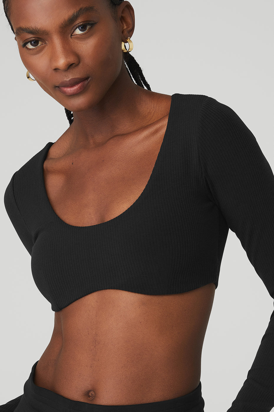 Ribbed Defined Long‑Sleeve Sports Bra — Black