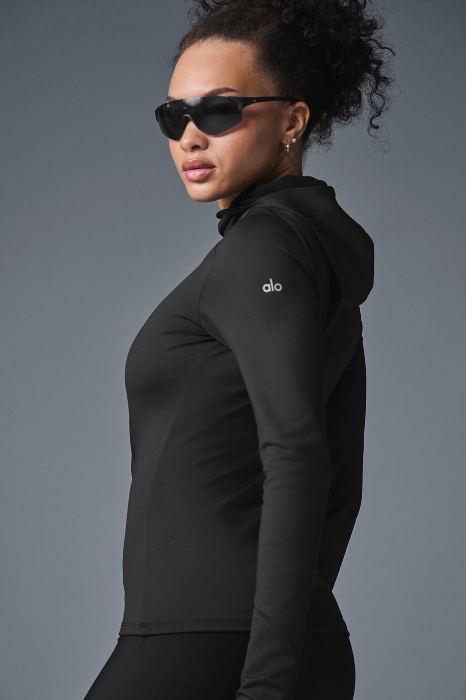 Airlift Winter Warm Hooded Runner — Black