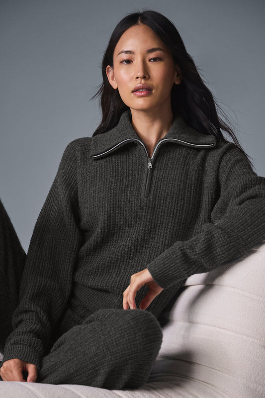 Cashmere Plush Waffle 1/4 Zip Crew Sweatshirt — Dark Heather Grey