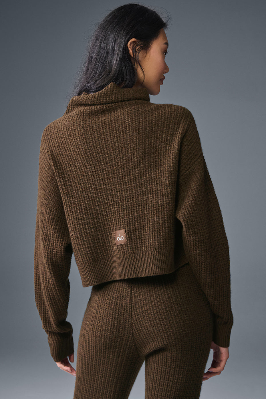 Cashmere Plush Waffle Turtleneck Crew Sweatshirt — Espresso