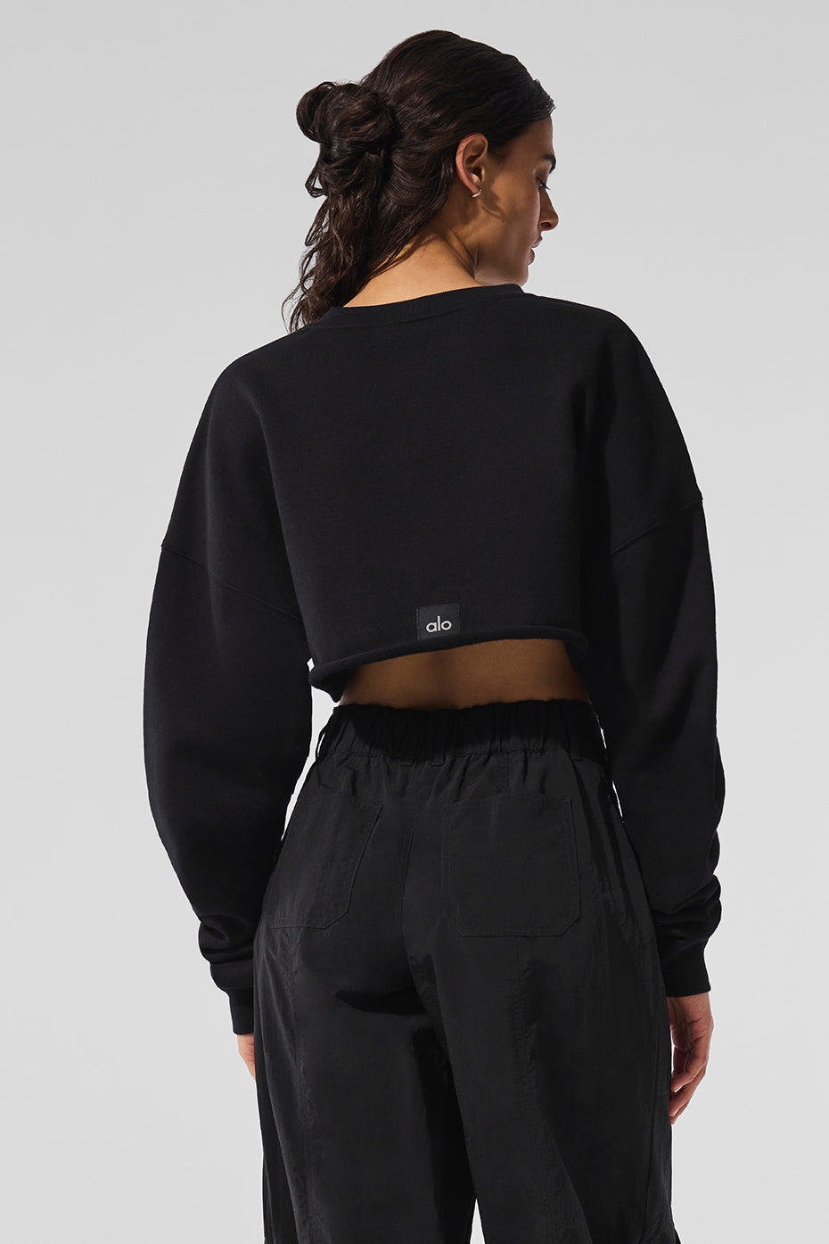 Extreme Cropped Crew Sweatshirt — Black