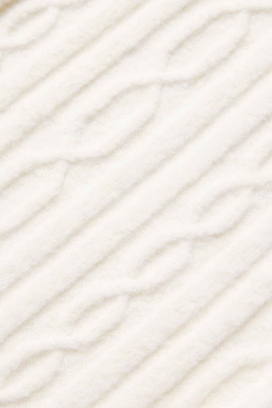 Cable Knit Cropped Winter Bliss Turtleneck Long‑Sleeve — Ivory