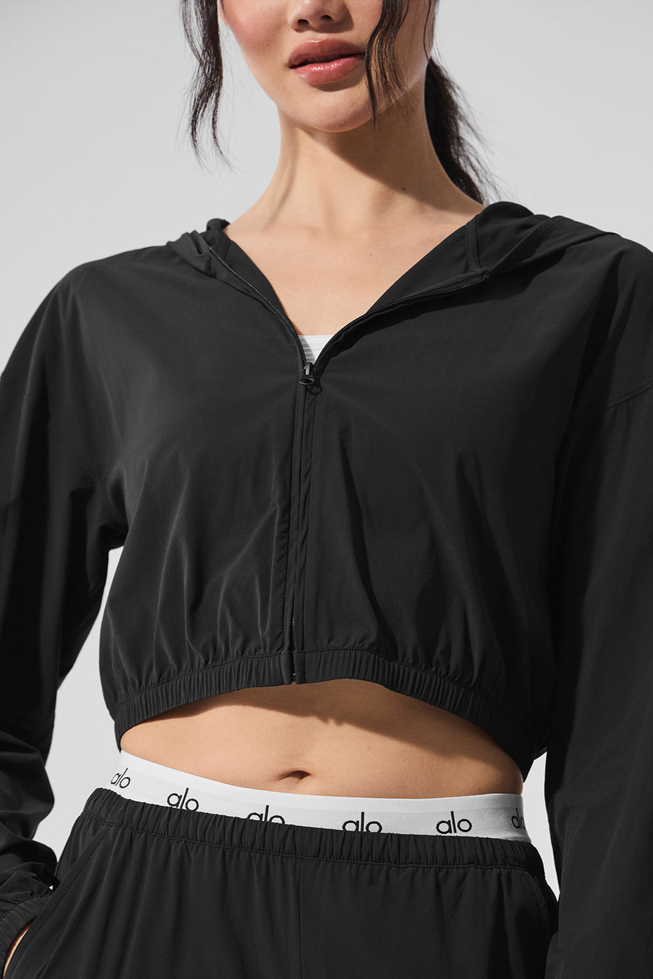 Cropped Breezy Full — Zip Hooded Sweatshirt — Black