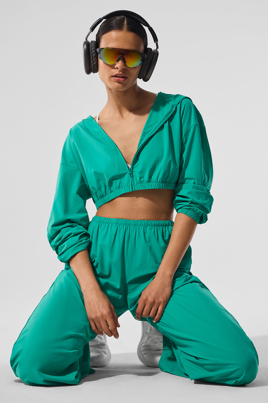 Cropped Breezy Full — Zip Hooded Sweatshirt — Spruce Green