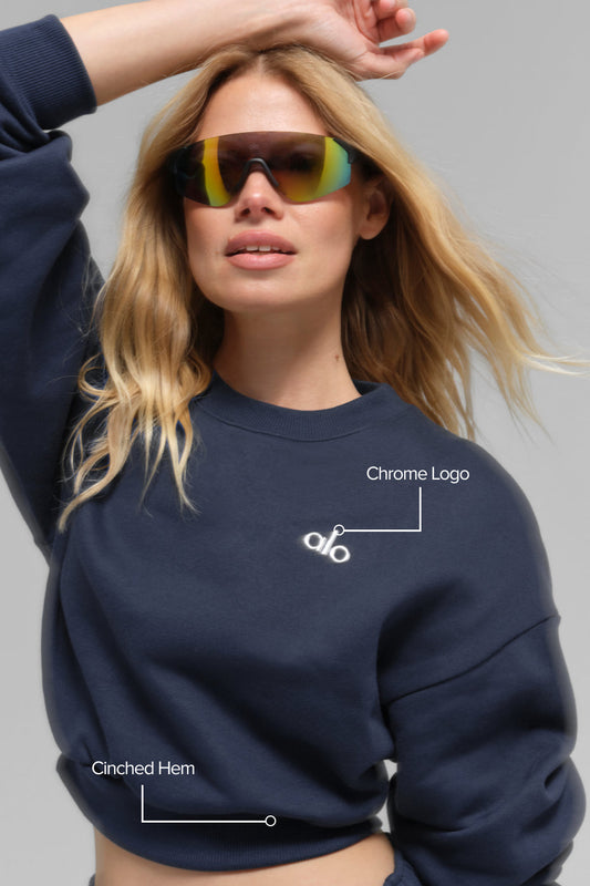 Cropped Accolade Crewneck — Navy